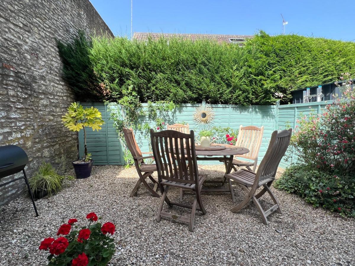 Apple - - Outdoor Space Holiday home
